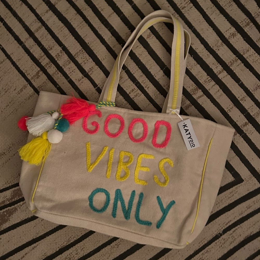 Katydid Good Vibes Only beach tote